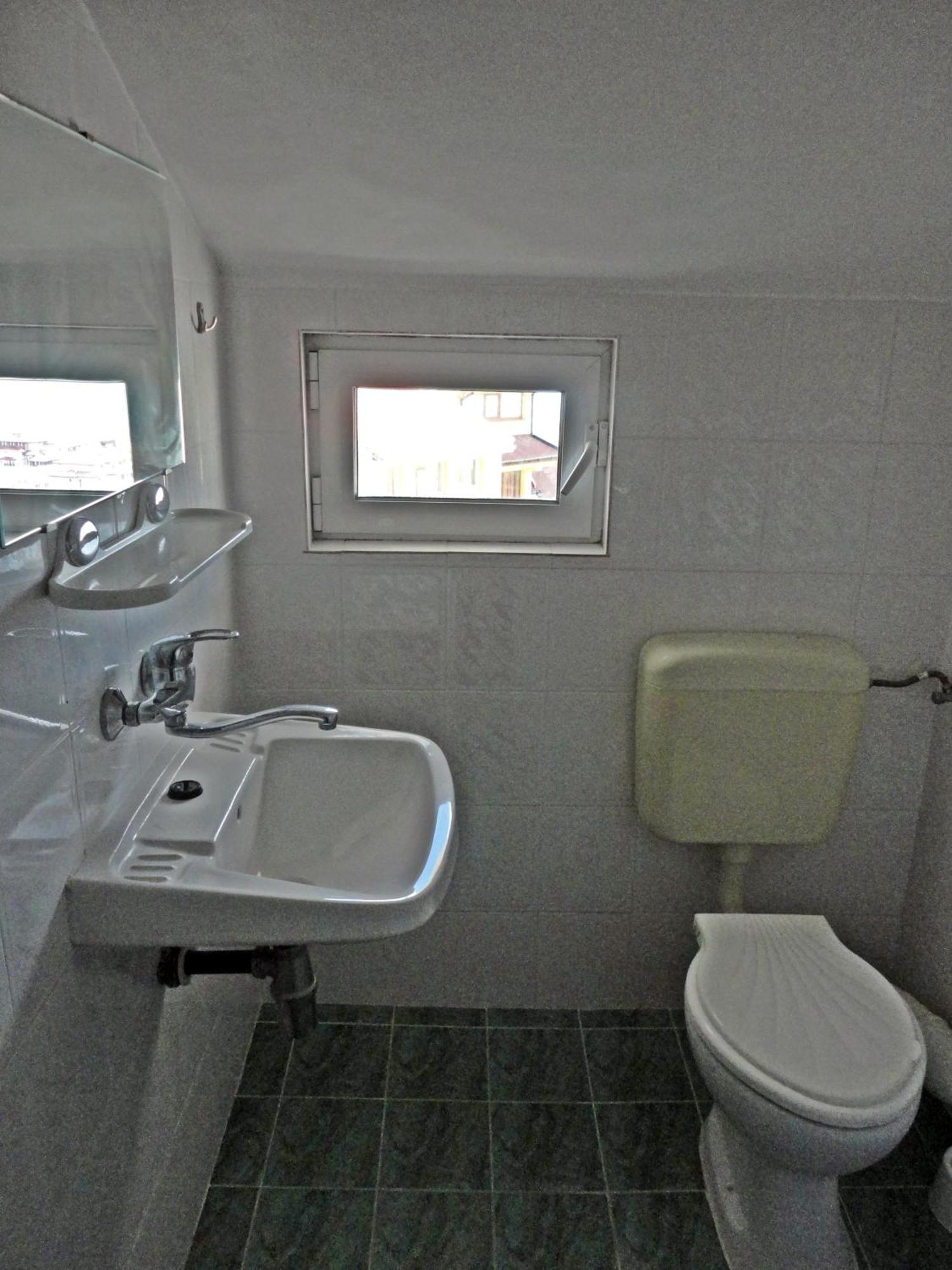 Guest Casa Luba Apartament