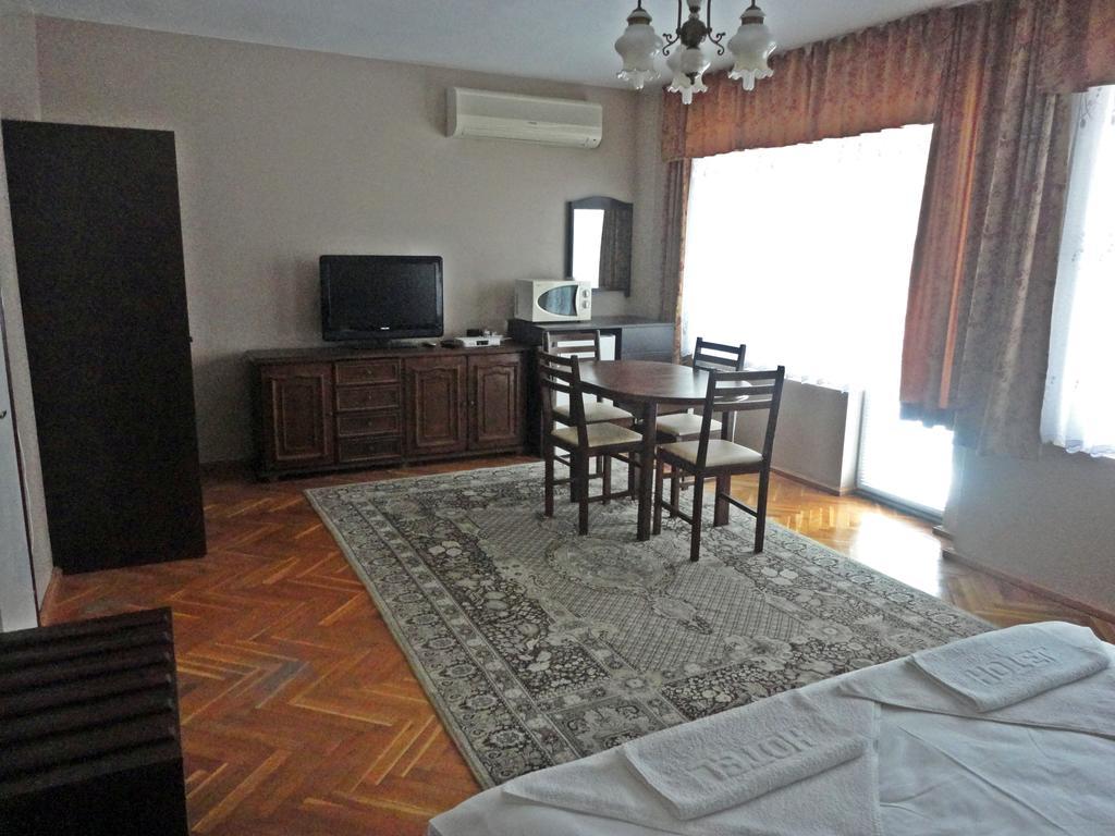 Apartament Guest Casa Luba *
