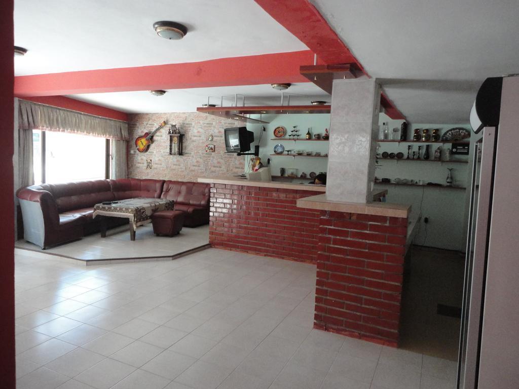Apartament Guest Casa Luba *